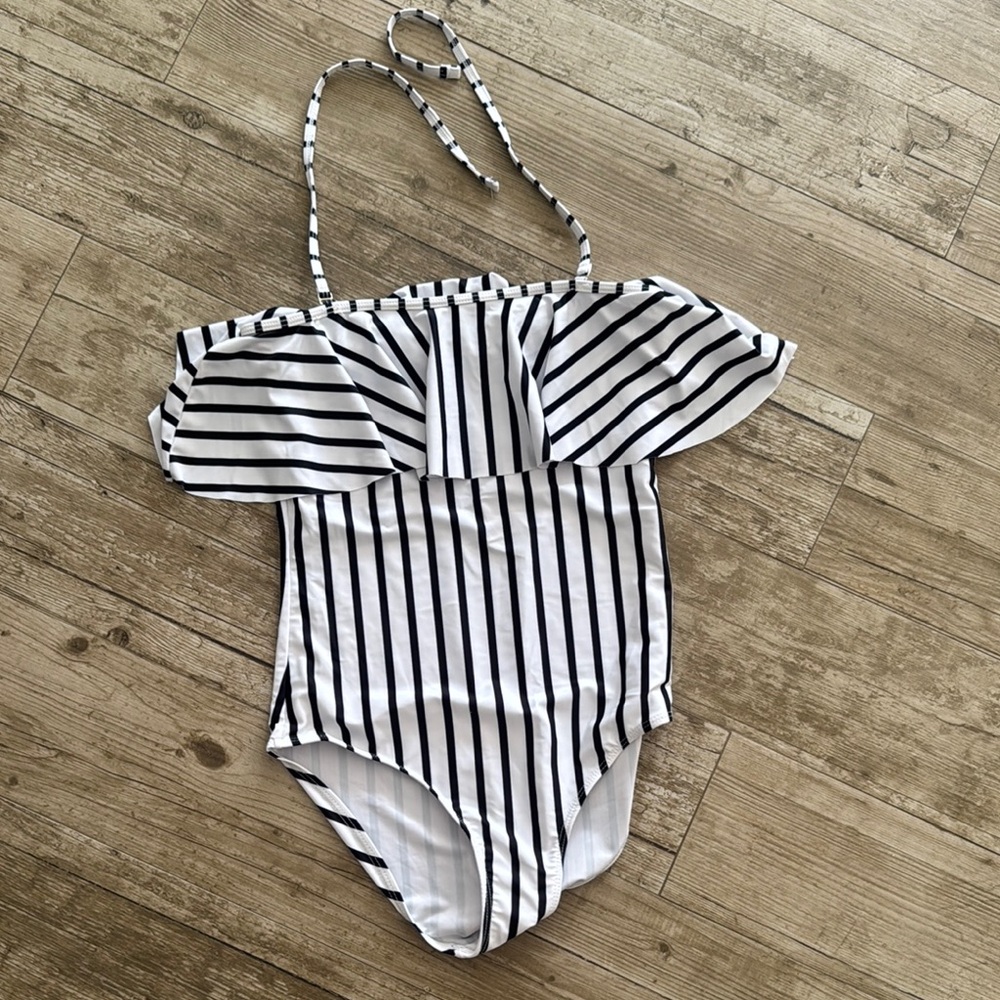 PatPat Black and White Striped One-Piece Swimsuit